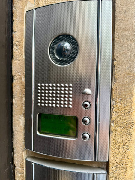 interphone workoon